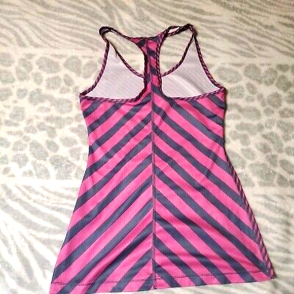 Nike Dri-Fit Women’s Racer Back Tank Top size Small pre-owned - Picture 2 of 5